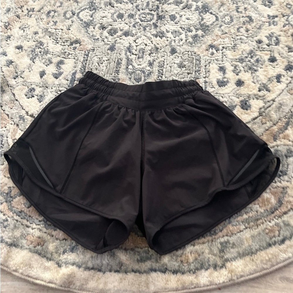 Lululemon - Picture 3 of 4